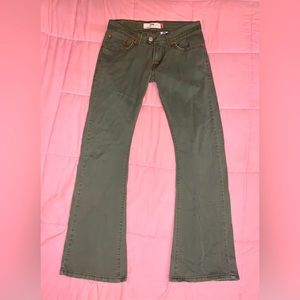 Levi’s 542 Low Rise Olive Jeans